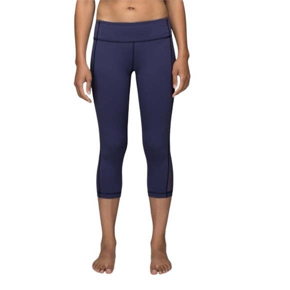 Lululemon Breathe Easy Crop Sz 6 Cadet Blue - Picture 1 of 12